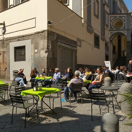 Апартаменты Dimora Della Scorziata Неаполь Экстерьер фото